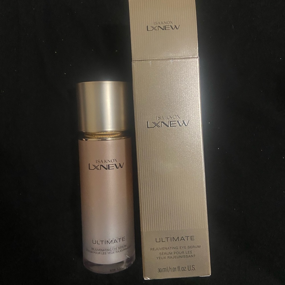 Brand new Isa Knox LXNew ultimate rejuvenating serum